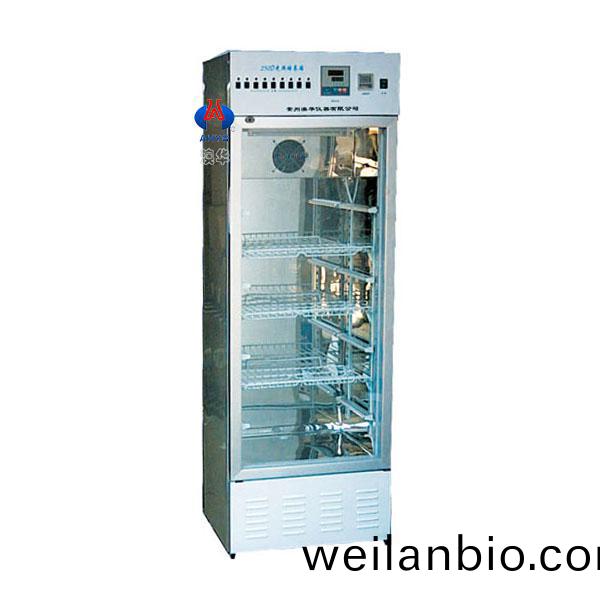 250D數顯光炤(zhao)培養箱(xiang)